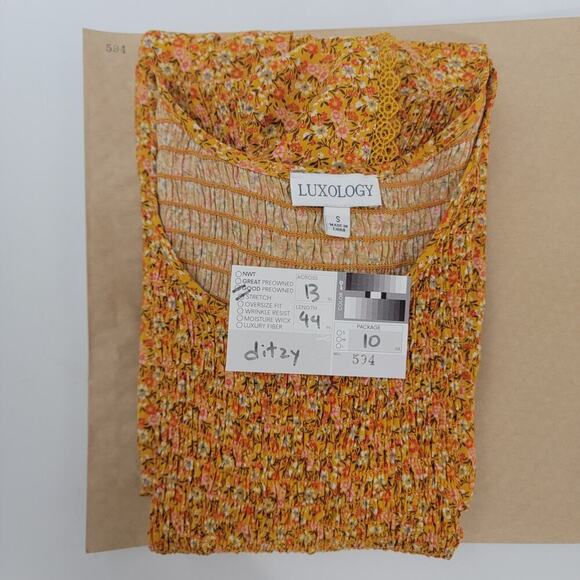 Luxology Ditzy Floral Smocked Dress Yellow Small 594 - Picture 10 of 11